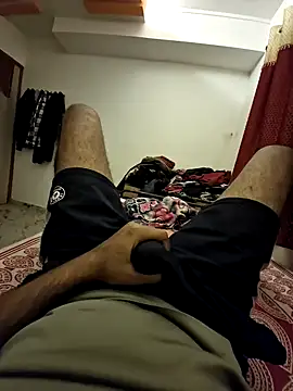 devid3795 online show from November 2025 02:51:01 PM