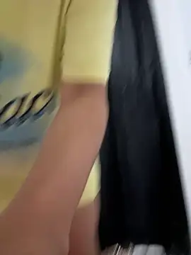 Amelia Rivas online show from April 2026 02:18:01 AM