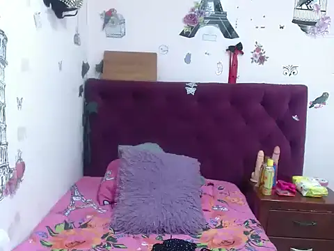 Cherrythx online show from October 2025 01:30:01 PM