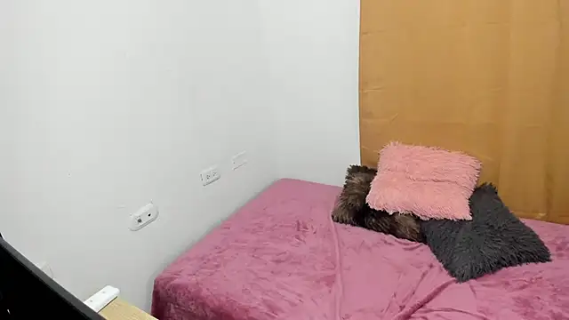 Gabrielasexi 69 online show from November 2025 04:35:01 PM