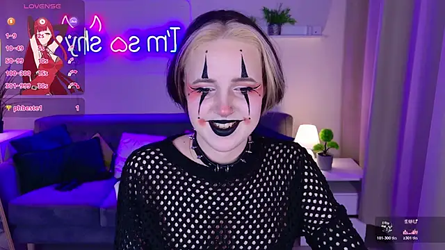 luna son online show from December 2025 09:22:01 PM