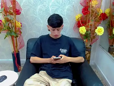 thaigo twink38 online show from October 2025 03:06:02 AM