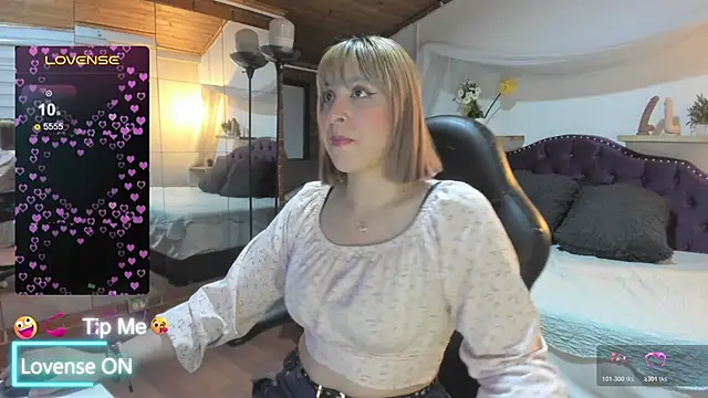 sophialyh 1 online show from February 2026 01:27:02 PM