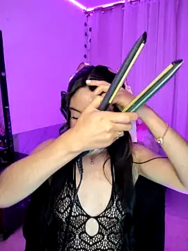 tamara vald online show from October 2025 04:07:02 AM