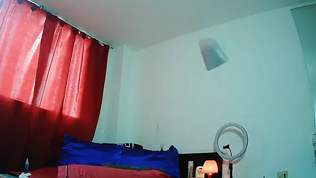 MissAsly online show from November 2025 05:34:01 PM