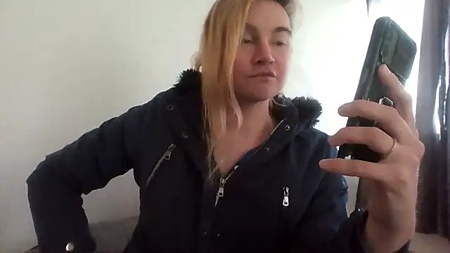 vagimosa online show from November 2025 06:10:01 PM