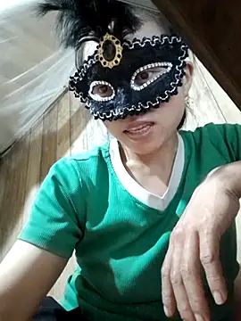 Tuyet xx online show from October 2025 02:04:01 PM