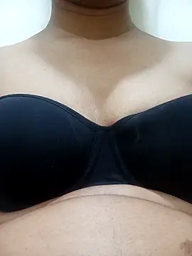 Snapshot of sweetysmita chatting on April 2026 02:55:02 PM sweetysmita online show from April 2026 02:55:02 PM