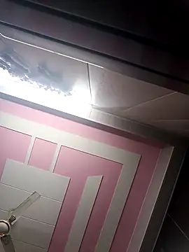 Tanya-905 online show from April 2026 05:32:01 PM