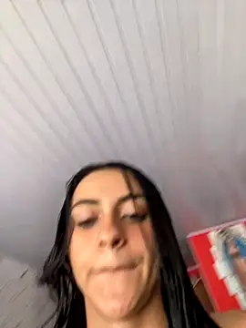 miluwatson online show from October 2025 05:35:01 PM