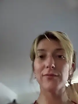 Snapshot of silentasachurchmouse chatting on October 2025 03:40:01 PM silentasachurchmouse online show from October 2025 03:40:01 PM