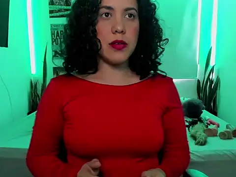 Snapshot of Tinawildd chatting on March 2026 07:09:01 PM Tinawildd online show from March 2026 07:09:01 PM