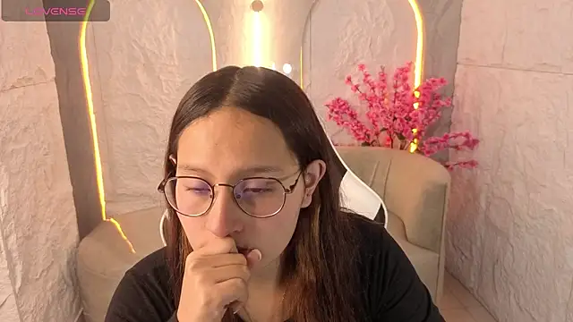 Snapshot of Nyx_Tamy_Tx_ chatting on October 2025 01:09:01 PM Nyx Tamy Tx online show from October 2025 01:09:01 PM