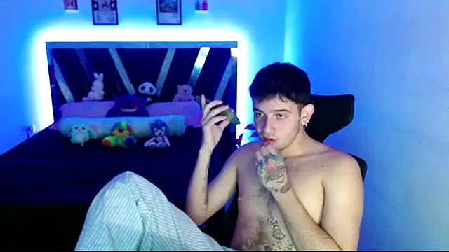 Snapshot of Sebasxxl12 chatting on July 2026 02:53:02 AM Sebasxxl12 online show from July 2026 02:53:02 AM