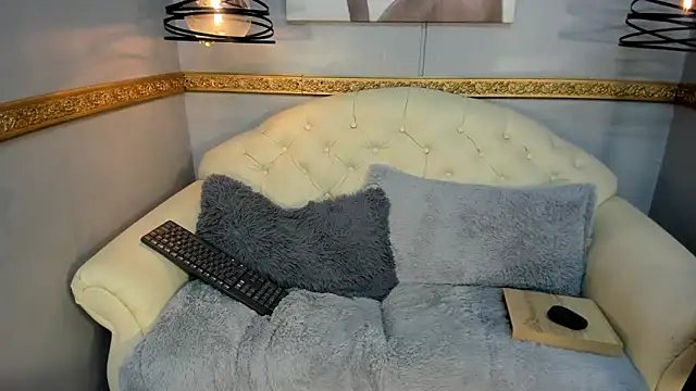 Snapshot of Sammy_Millers chatting on December 2025 10:03:01 PM Sammy Millers online show from December 2025 10:03:01 PM