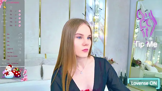 Lili Lohan online show from November 2025 05:15:01 PM