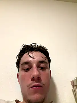 Snapshot of davidoso6271 chatting on October 2025 07:01:01 PM davidoso6271 online show from October 2025 07:01:01 PM