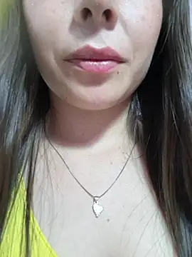 Snapshot of EmmaValencia_ chatting on May 2026 09:09:01 PM EmmaValencia online show from May 2026 09:09:01 PM