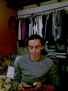 monroedelrey online show from December 2025 02:35:02 PM