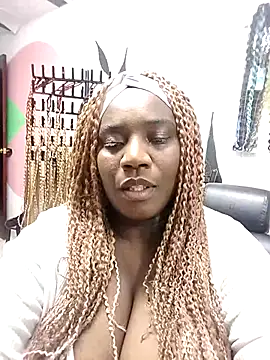 Snapshot of Alaya-15 chatting on November 2025 01:06:01 AM Alaya-15 online show from November 2025 01:06:01 AM