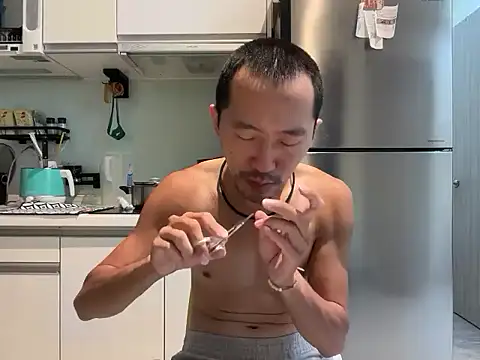 mrcaiziv online show from October 2025 11:55:02 AM