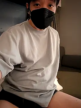 yuuukiiiip online show from June 2026 04:13:01 PM