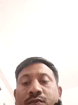 SlipperyRebound0 online show from November 2025 03:18:02 PM