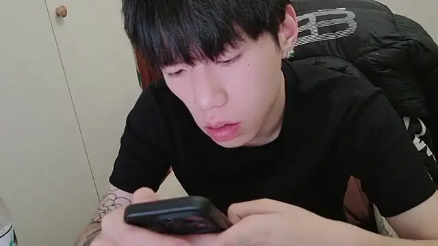 hangzi-0011 online show from January 2026 12:20:01 PM