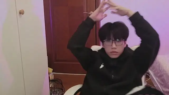 hangzi-0011 online show from February 2026 05:06:01 AM