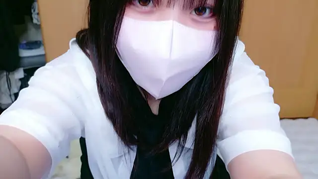 Snapshot of YUKINA_00 chatting on May 2026 12:59:01 PM YUKINA 00 online show from May 2026 12:59:01 PM