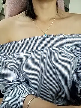 BiCute688 online show from November 2025 09:03:02 PM