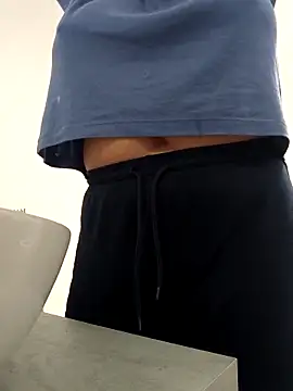 sexyguenda online show from March 2026 07:46:01 AM