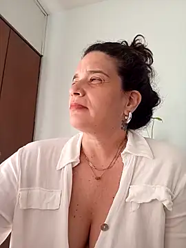 MoritaSalvaj online show from October 2025 02:26:02 PM