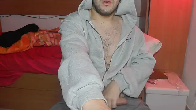 Snapshot of cazzo18cm3 chatting on December 2025 09:38:01 AM cazzo18cm3 online show from December 2025 09:38:01 AM