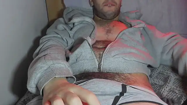 Snapshot of cazzo18cm3 chatting on January 2026 09:09:01 PM cazzo18cm3 online show from January 2026 09:09:01 PM