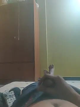 Hhhggghrrr3219 online show from February 2026 06:39:02 PM