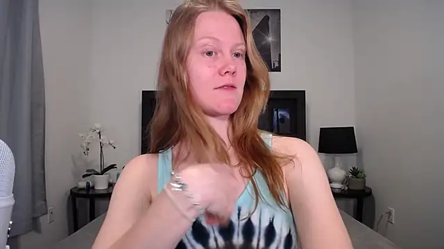 naughtyfox89 online show from February 2026 02:28:02 AM