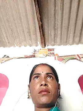 Snapshot of Maya_Rajput5 chatting on October 2025 07:28:01 AM Maya Rajput5 online show from October 2025 07:28:01 AM