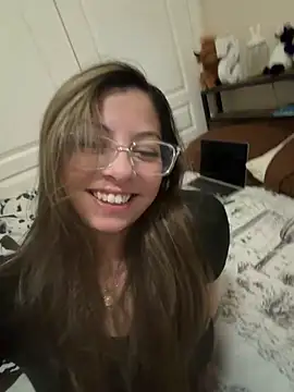 bunnygorl12 online show from April 2026 05:25:01 AM