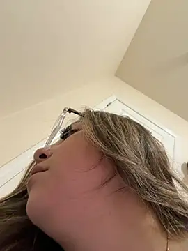 bunnygorl12 online show from June 2026 10:56:02 PM