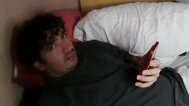 Snapshot of ThiagoDeseo chatting on October 2025 02:19:01 AM ThiagoDeseo online show from October 2025 02:19:01 AM