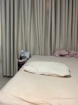 Livpoppe online show from February 2026 10:47:02 AM