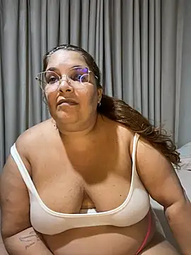 Livpoppe online show from April 2026 06:37:01 PM