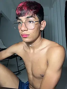 Snapshot of cherub_ chatting on February 2026 11:23:01 PM cherub online show from February 2026 11:23:01 PM