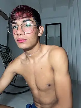 Snapshot of cherub_ chatting on February 2026 03:19:02 PM cherub online show from February 2026 03:19:02 PM