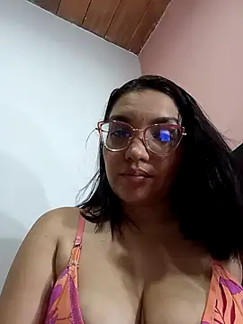Snapshot of Naughty_anyeli chatting on October 2025 10:24:01 AM Naughty anyeli online show from October 2025 10:24:01 AM