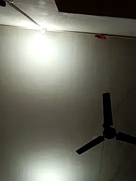 Hotty ruvi online show from October 2025 02:02:01 PM