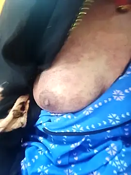 Hotty ruvi online show from October 2025 08:35:02 AM