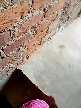 Hotty ruvi online show from October 2025 04:23:02 AM