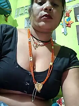 Hotty ruvi online show from October 2025 05:36:02 PM